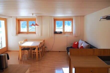 Wohnzimmer Küche Wohlfühlurlaub Ferienwohnung Schoppernau Bregenzerwald